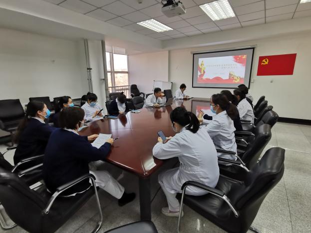 汲取榜样力量