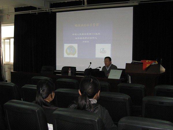 丰富广大职工的业余生活
