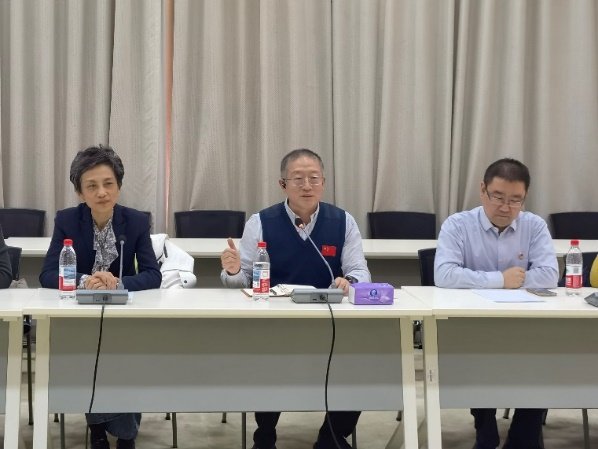 北航企鹅体育官网安全访问第一党支部与